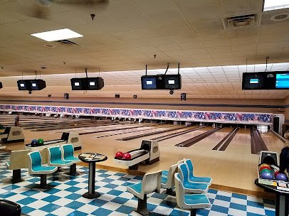 Four Seasons Bowling Center photo 3