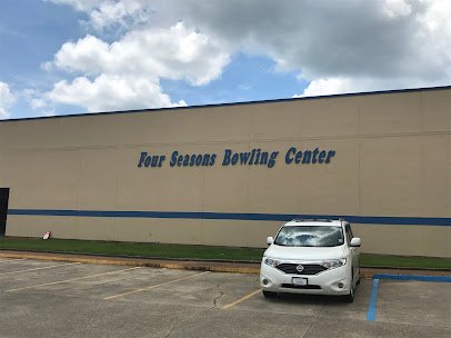 Four Seasons Bowling Center photo 5