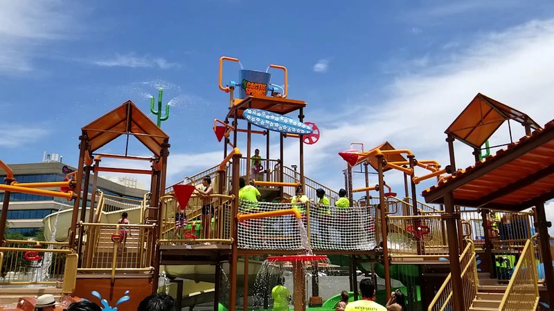 Funtasticks Family Fun Park photo 2