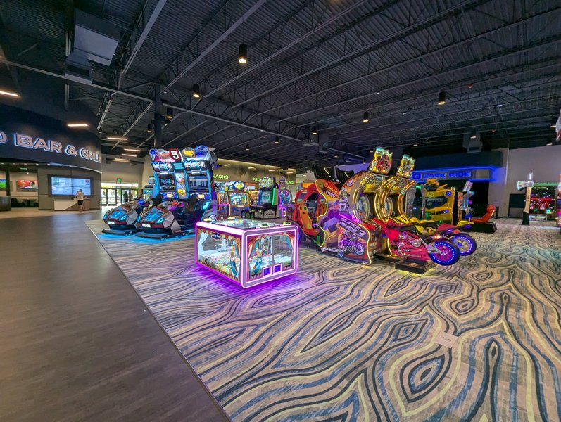 Boondocks Food and Fun - Draper photo 3