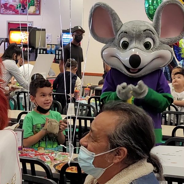 Chuck E. Cheese photo 2