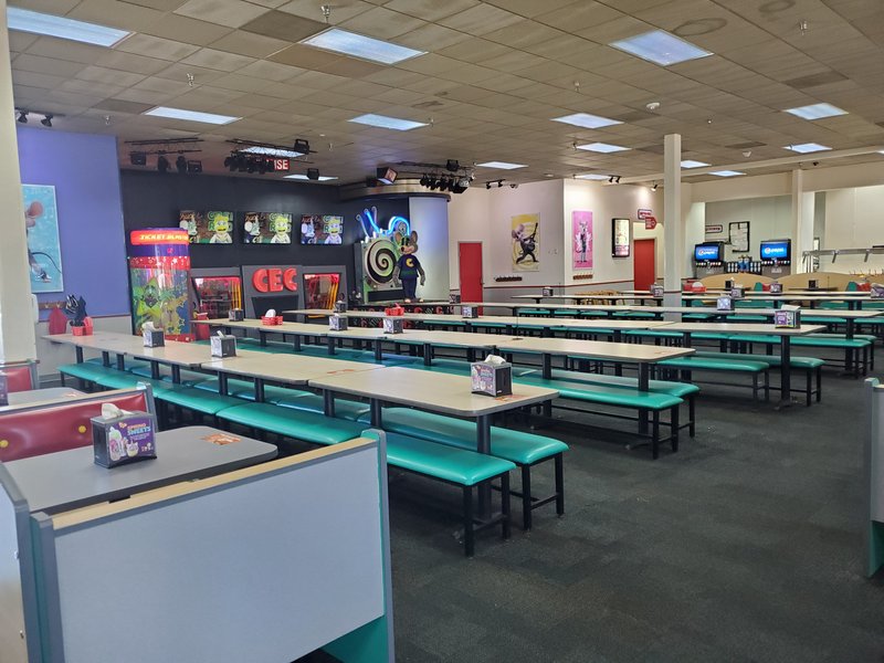 Chuck E. Cheese photo 3