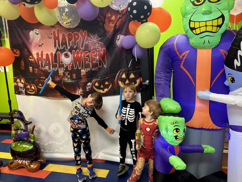Pump It Up Bartlett Kids Birthdays and More photo 3