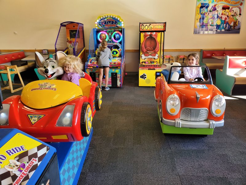 Chuck E. Cheese photo 6