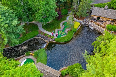 Hidden Valley Miniature Golf and Waterfront Grille photo 4