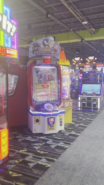 Round1 Bowling & Arcade - Chandler photo 2