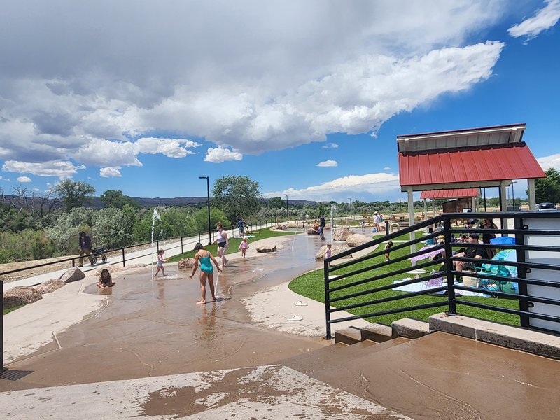 Dos Rios Splash Pad photo 2