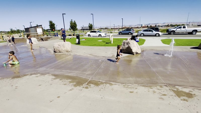 Dos Rios Splash Pad photo 4