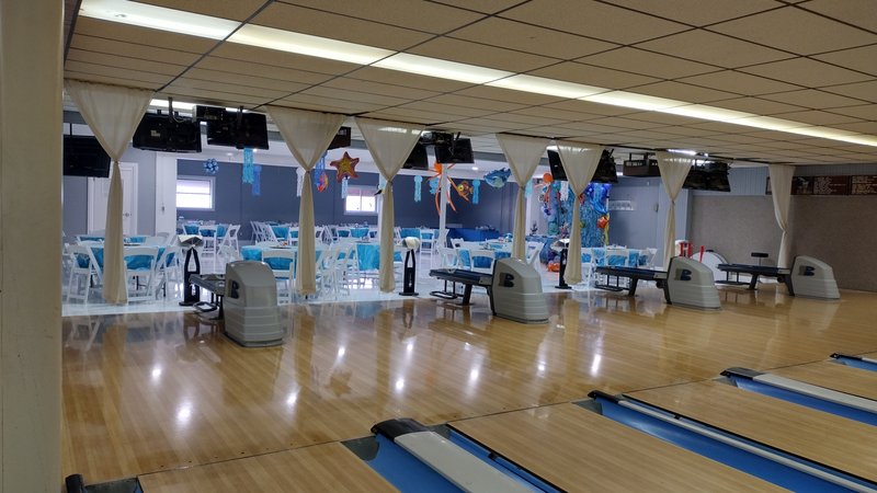 Oakland Lanes photo 4