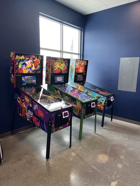 Surf's Up Arcade photo 3
