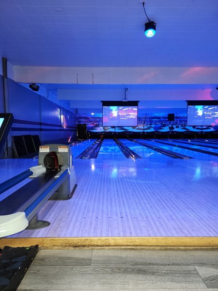 Desert Lanes Family Fun Center photo 4