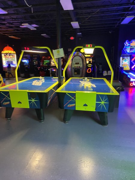 Desert Lanes Family Fun Center photo 6