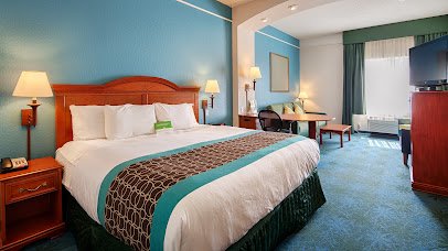 La Quinta Inn and Suites by Wyndham at WaTiki Waterpark photo 3