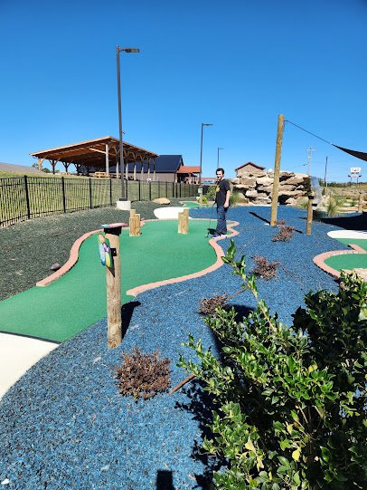 Midway Mini Golf photo 4