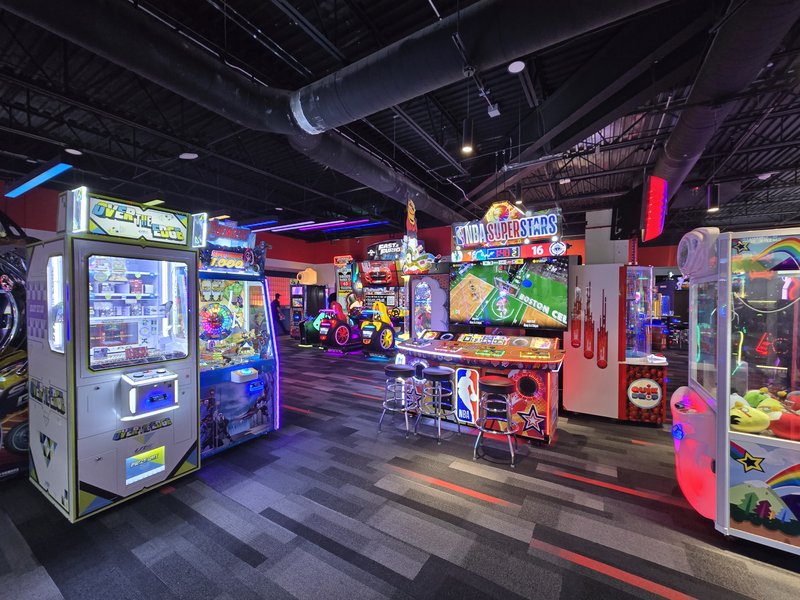 Lucky Strike Grand Rapids photo 5