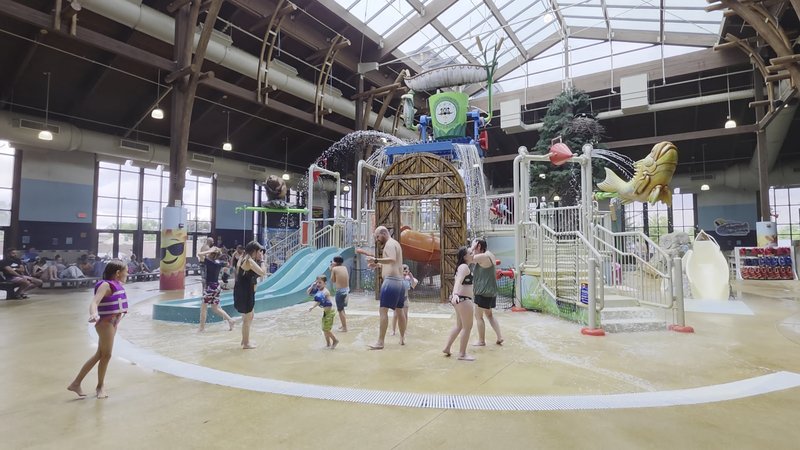 Soaring Eagle Waterpark and Hotel photo 2