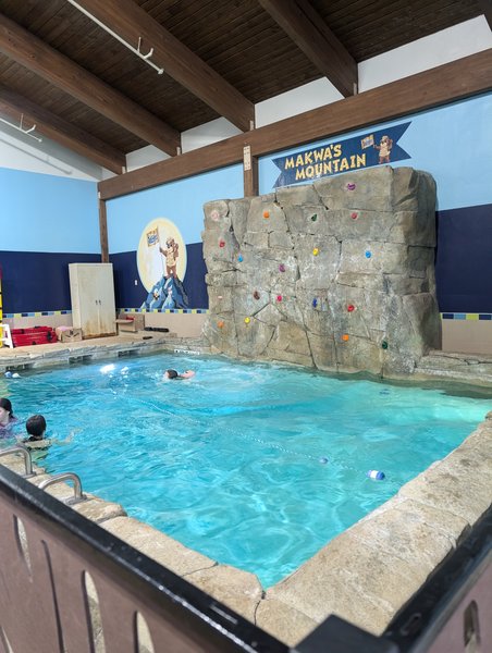 Soaring Eagle Waterpark and Hotel photo 3