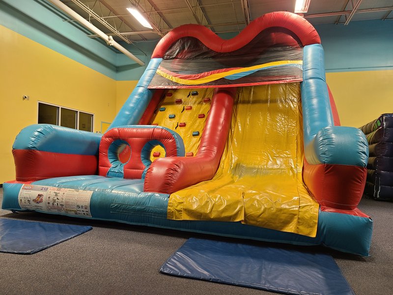 Jump A Roos Party & Play Center photo 3