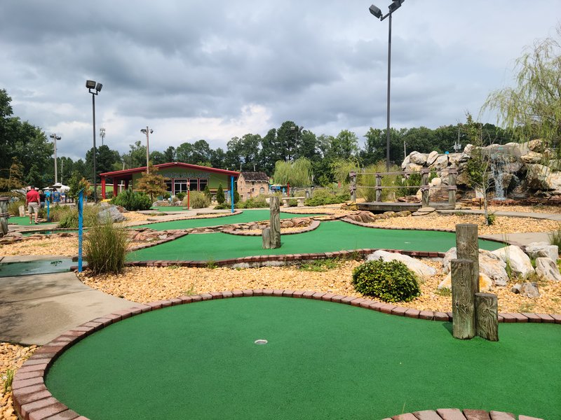 Big Rock Mini Golf & Fun Park photo 5