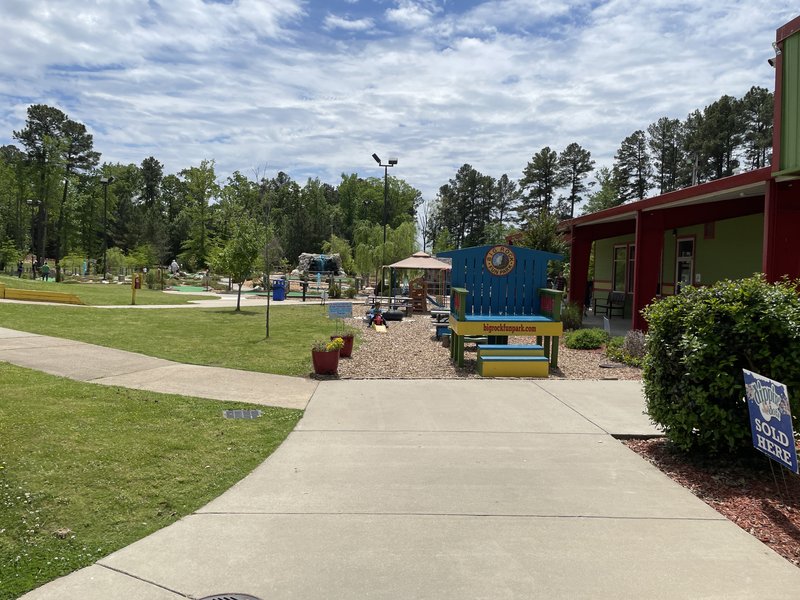 Big Rock Mini Golf & Fun Park photo 6