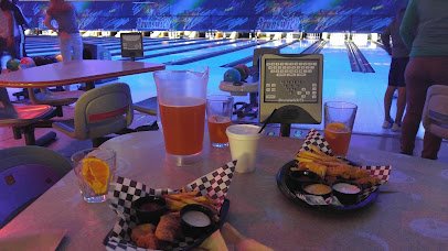 Bowlero Palmdale photo 6