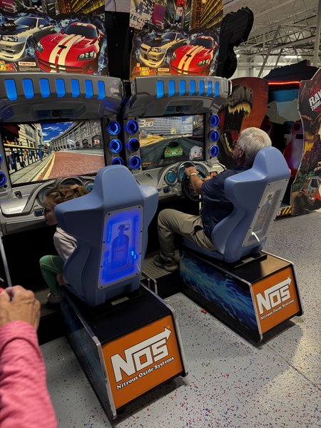 Arena 5/9 Family Fun Zone LLC photo 4