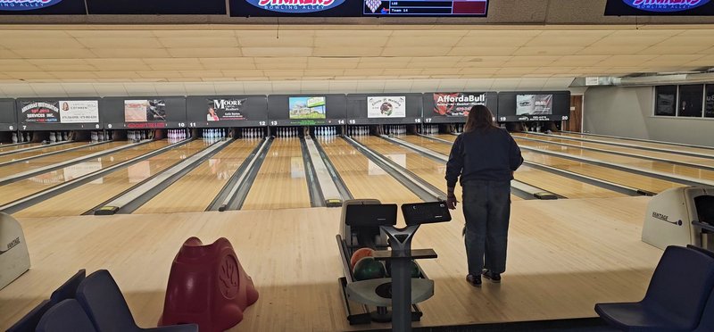 Strikers Bowling Alley photo 2