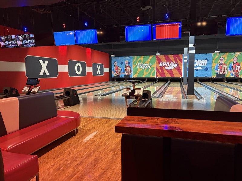 Lucky Strike Lakeville photo 4