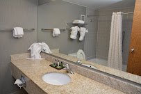 Edgewater Hotel and Waterpark photo 5