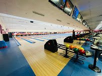 Fantasy Lanes Bowling Center photo 3