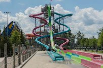 Six Flags Hurricane Harbor photo 3