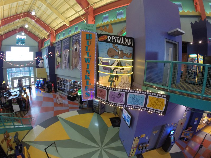 Tukwila Family Fun Center & Bullwinkle's Restaurant photo 4