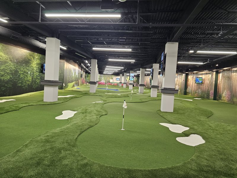 Cosmic Golf photo 3