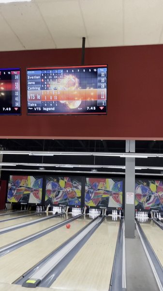 Lucky Strike Rocklin photo 2