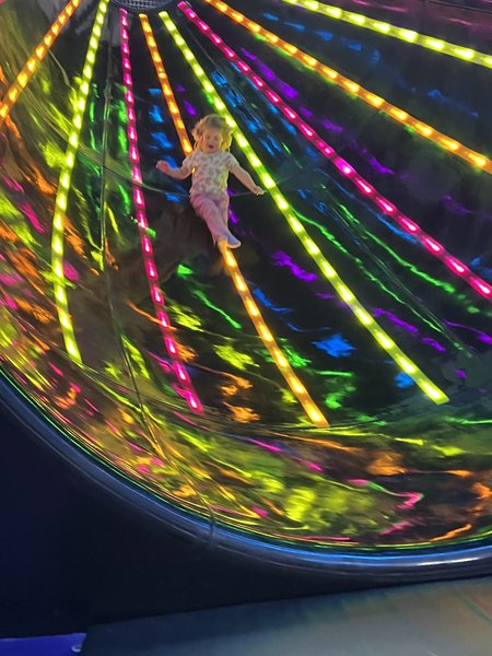 Happy Feet Planet Clayton photo 4