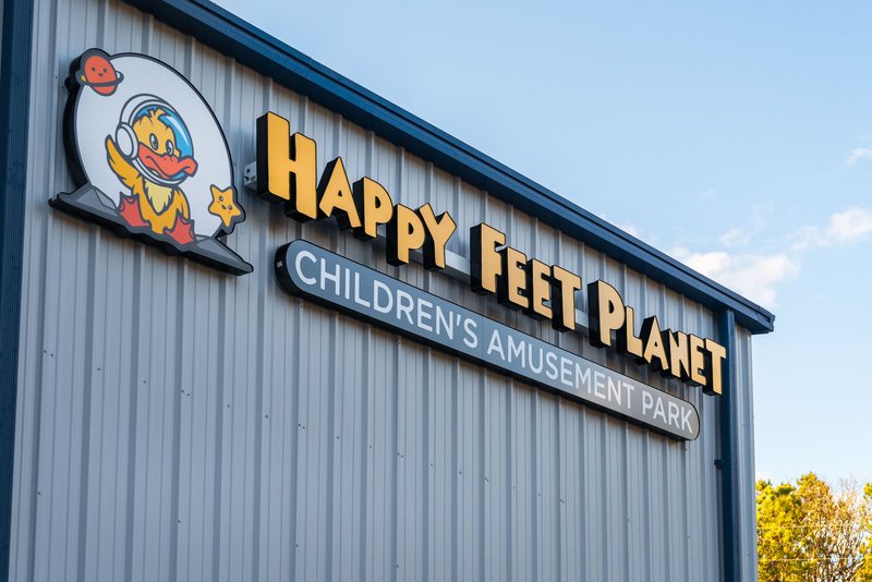 Happy Feet Planet Clayton photo 6