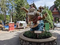 Disney's Winter Summerland Miniature Golf Course photo 6