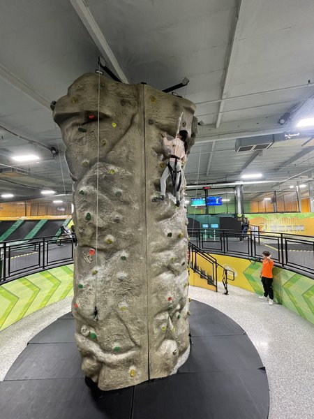 Sky Zone Trampoline Park photo 4