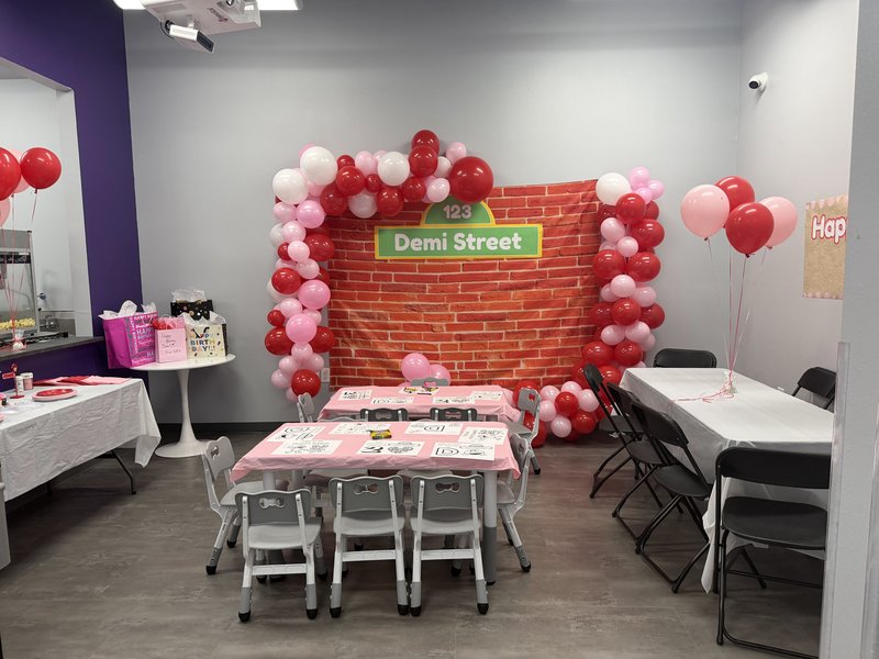 Gigi's PlayHub LLC photo 5