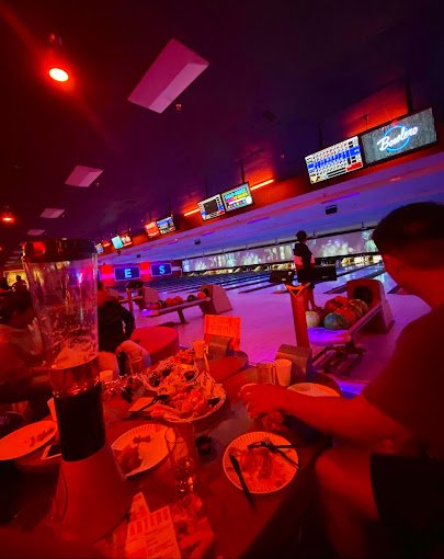 Lucky Strike Rancho Cucamonga photo 5