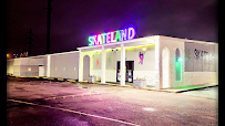 CAR-VEL SKATELAND City Base photo 5