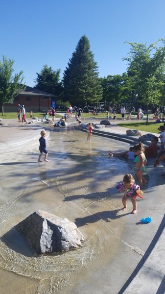 Splash Pad photo 3