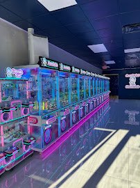 Cosmic Cat Claw Arcade