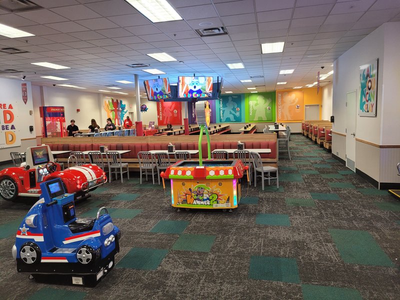 Chuck E. Cheese photo 3