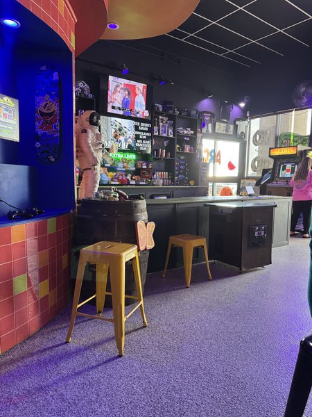 Extra Lives Arcade and Pizzeria photo 6