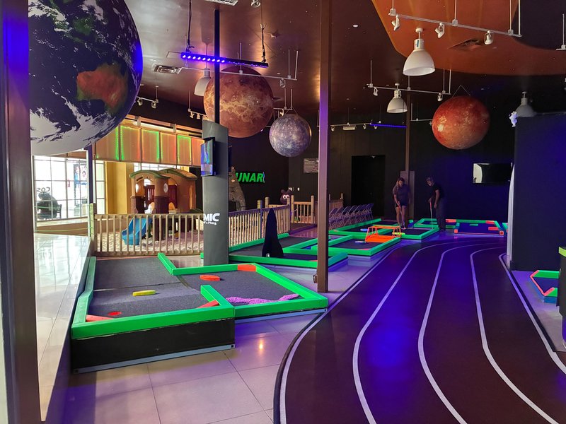 Cosmic Mini Golf & Play Gainesville photo 4