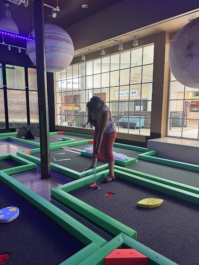 Cosmic Mini Golf & Play photo 5