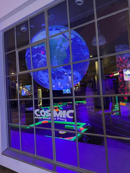 Cosmic Mini Golf & Play Gainesville photo 6