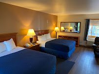 Village Inn On The Lake Hotel & RV Park photo 5
