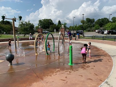 Highland Road Splash Pad photo 3